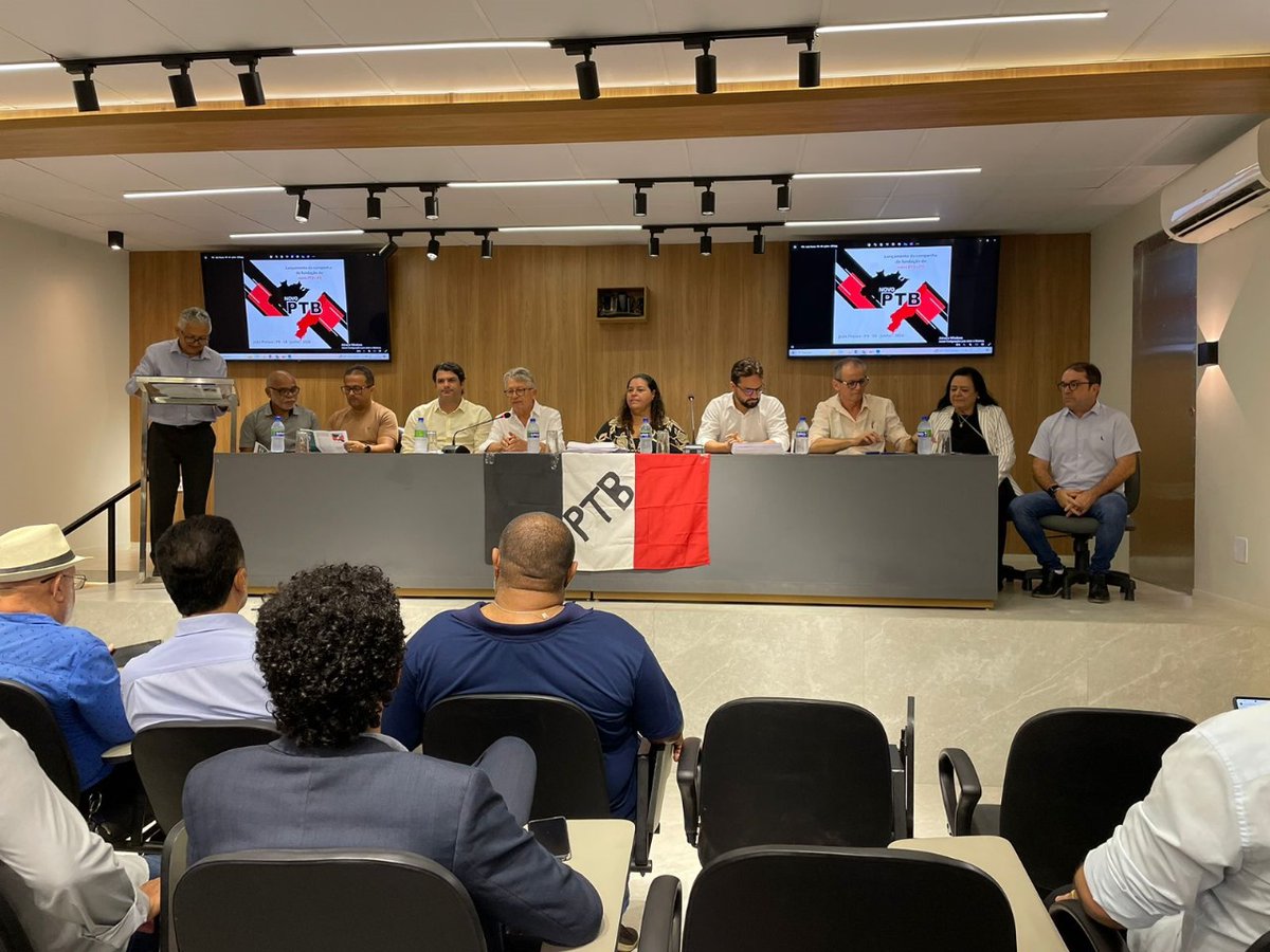ptbnacional's tweet photo. Novo PTB realiza lançamento da campanha estadual para registro no TSE, reunindo lideranças de várias regiões
 
O evento contou com diversas lideranças do PTB, bem como de representantes do PT, PSB e PDT. https://t.co/Z9W98ZTE0e