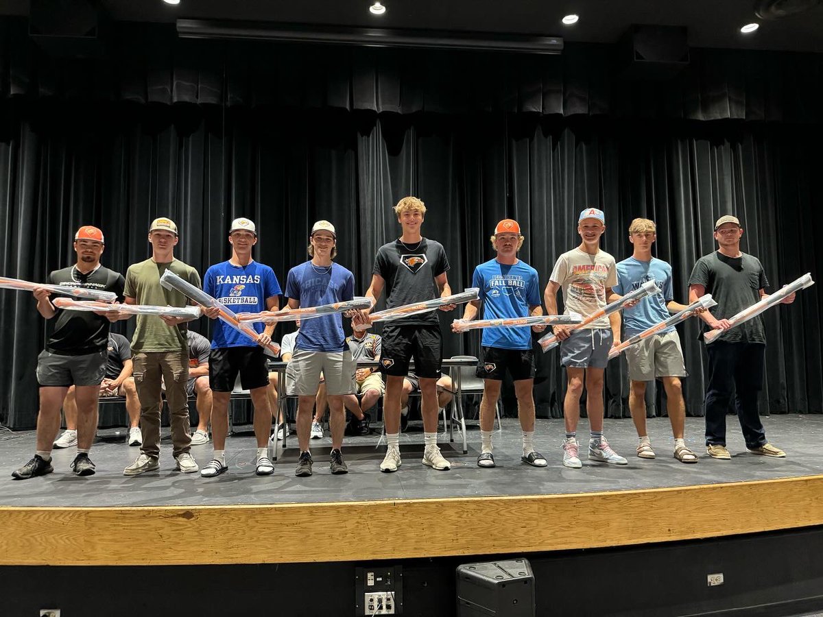 Winhawk Baseball tweet media