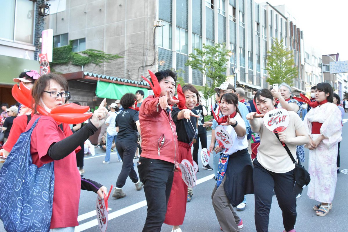 8月3日 こもろドカンショ開催 去年アニキの歌50周年でアニキ連で踊り 
