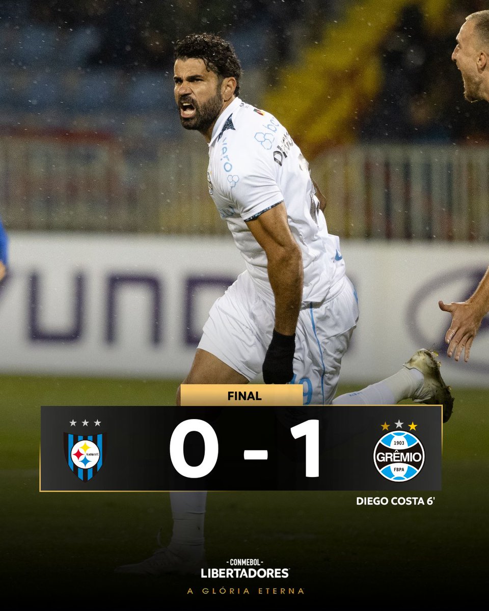 LibertadoresBR's tweet photo. ⚽️🇪🇪 Vitória tricolor no Chile! O @Gremio venceu o @Huachipato e garantiu vaga nas Oitavas de Final da CONMEBOL #Libertadores. https://t.co/k3HBSd303q