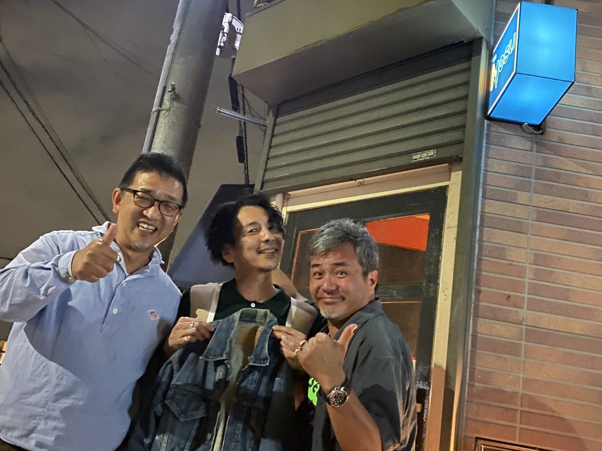 BAR_NOSU_2012's tweet photo. 【NOSU Last week４日目】
昨夜はの巣らしくトーク合戦の夜でした
最近会った二代目お坊さんの説教が生意気だったという話を聞いてたところ、「私の父は僧侶です」と入ってきた一見さんはミラクルでした（笑）
今夜も19時からお待ちしてます♪ https://t.co/hJWkW9CqQf