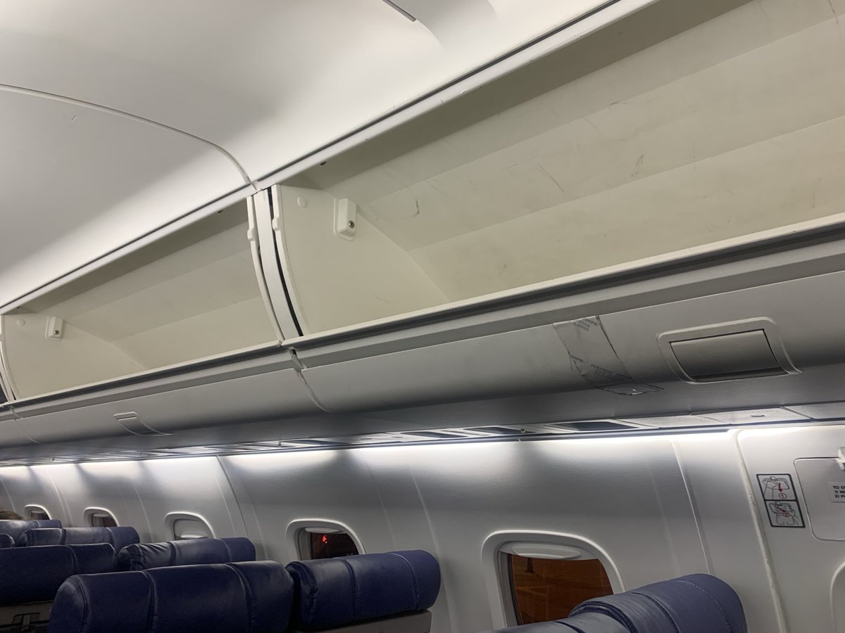 Couldn’t bring my small duffle bag on this ⁦<a href="/united/">United Airlines</a>⁩ flight because I had a personal item and a duffle.  Despite all empty overhead bins that would have easily fit my bag.