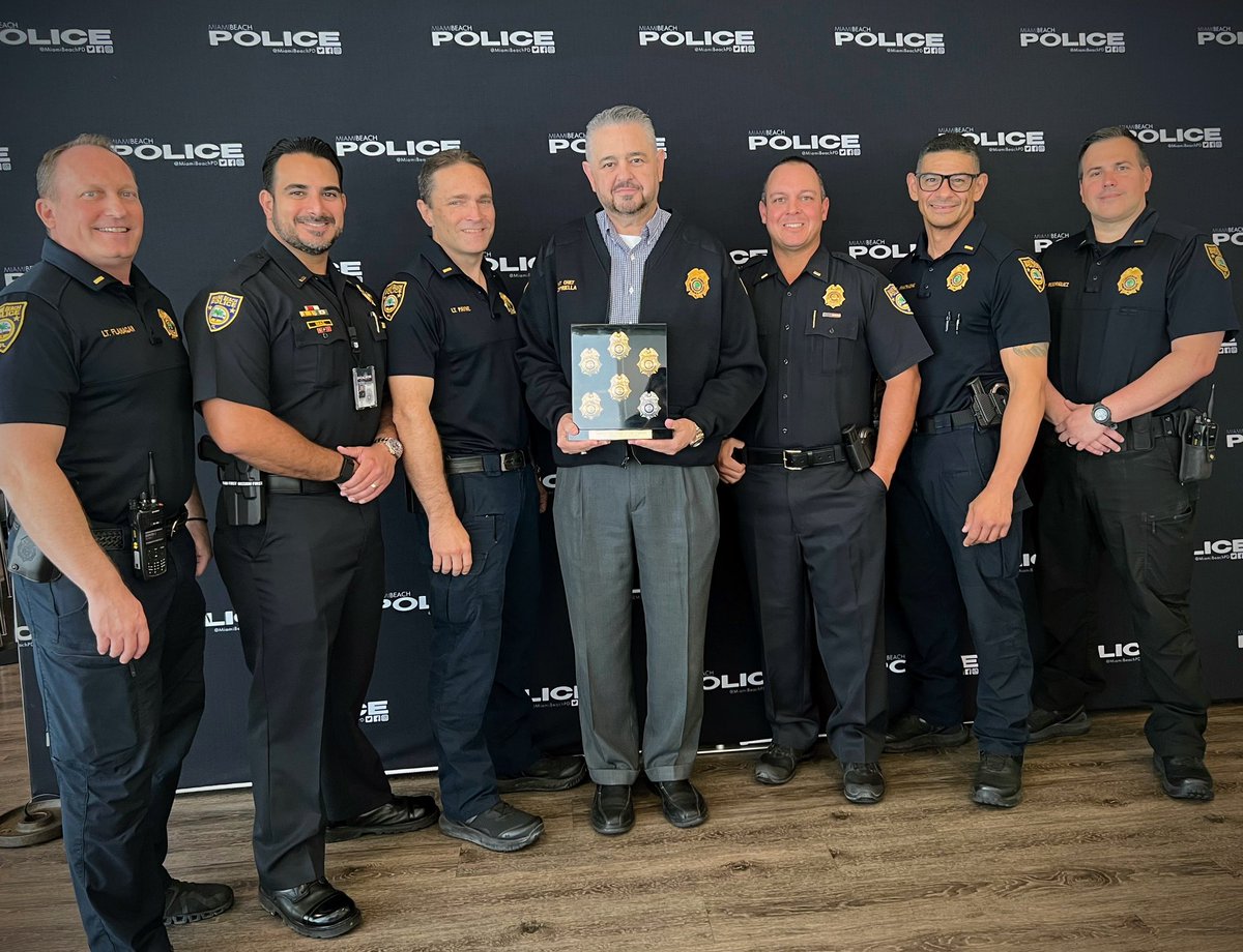 David DeLaEspriella tweet media