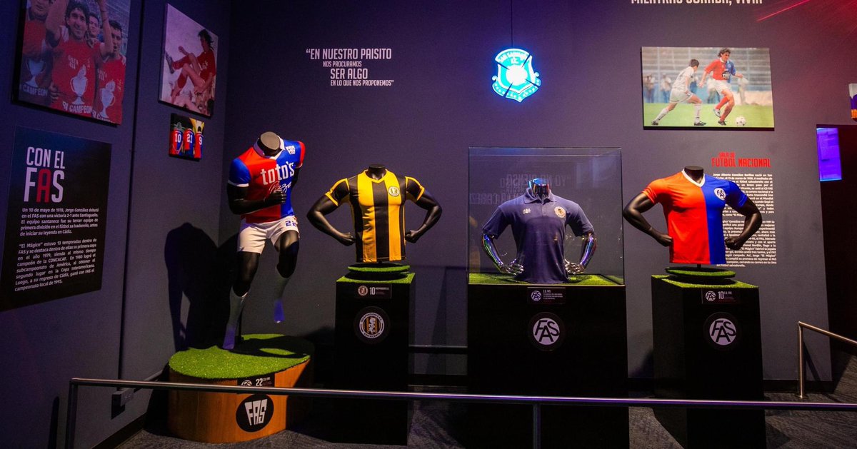 indeoficialsv's tweet photo. #MagicoGonzalez | Nos enorgullece ser parte de la historia del mejor jugador salvadoreño Jorge “El Mágico” González 🤩🟡⚫️

@indeselsalvador https://t.co/KGbEsUB8uU