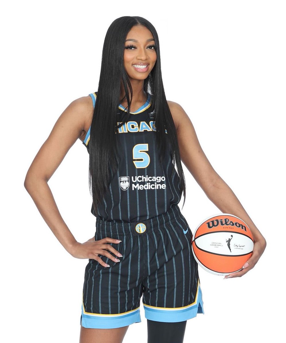 trendyhoopstars's tweet photo. Angel Reese vs New York:

13 PTS
10 RBS
1 AST
1 BLK
3-12 FG
7-8 FT
24 MIN

Thoughts? https://t.co/psReEksXCc