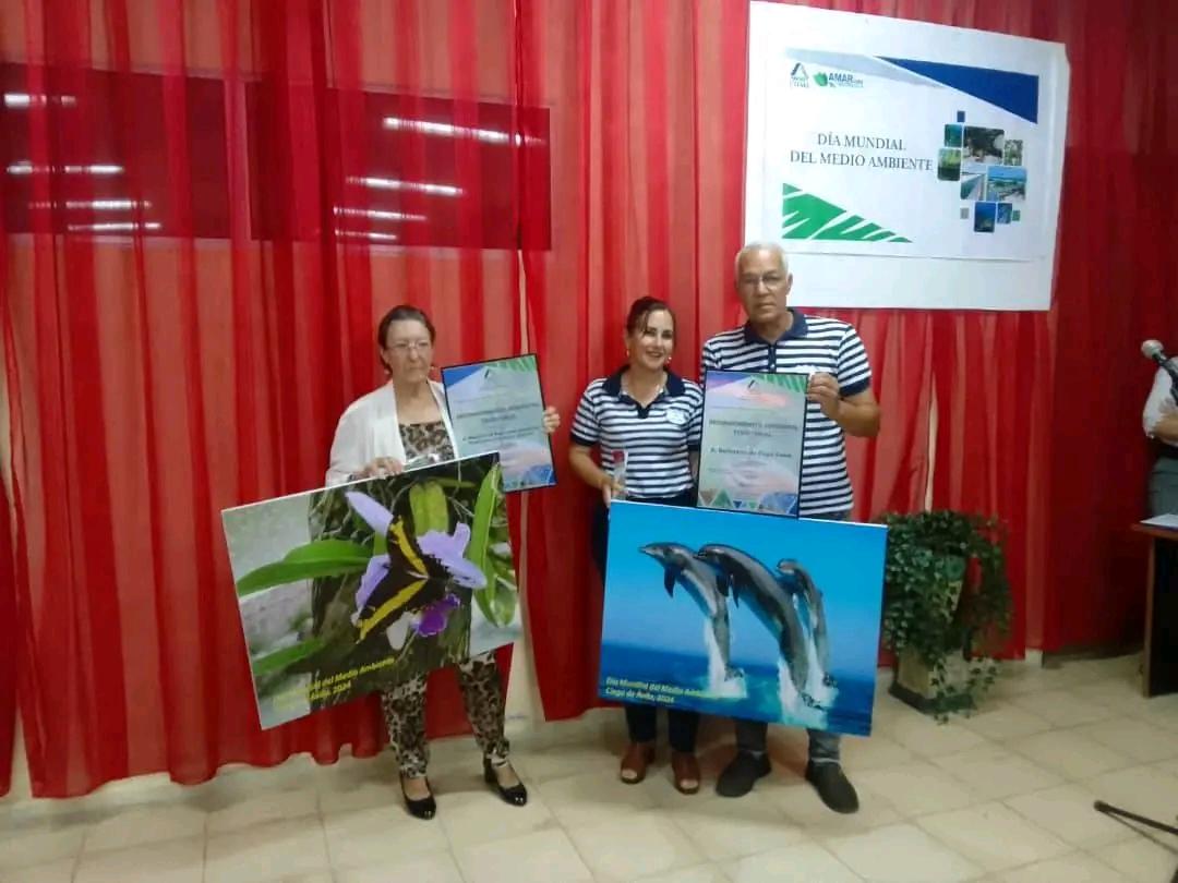 MorontaDr's tweet photo. Se realizó hoy el acto provincial en  Ciego de Ávila por el Día Mundial Del Medio Ambiente donde fueron reconocidos trabajadores con 30 y 40 años de labor en el sector y otras instituciones y proyectos de desarrollo local. #Cuba @citmacuba #LatirAvileño @AsambleaCuba https://t.co/5AfyFpBp9W