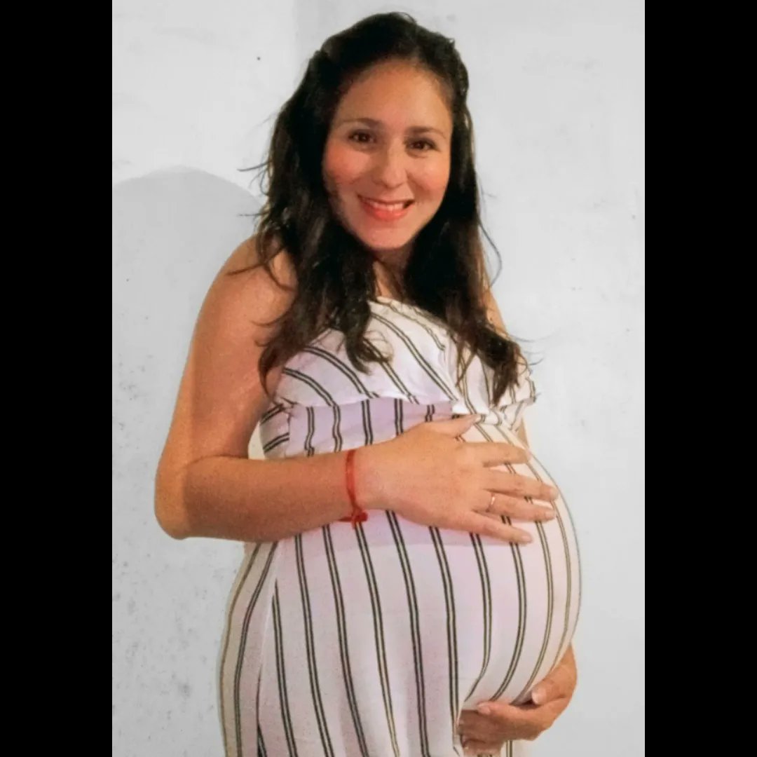 AlexandraSole19's tweet photo. Me encanta mi pancita 😍 https://t.co/jE6x3qtXD6