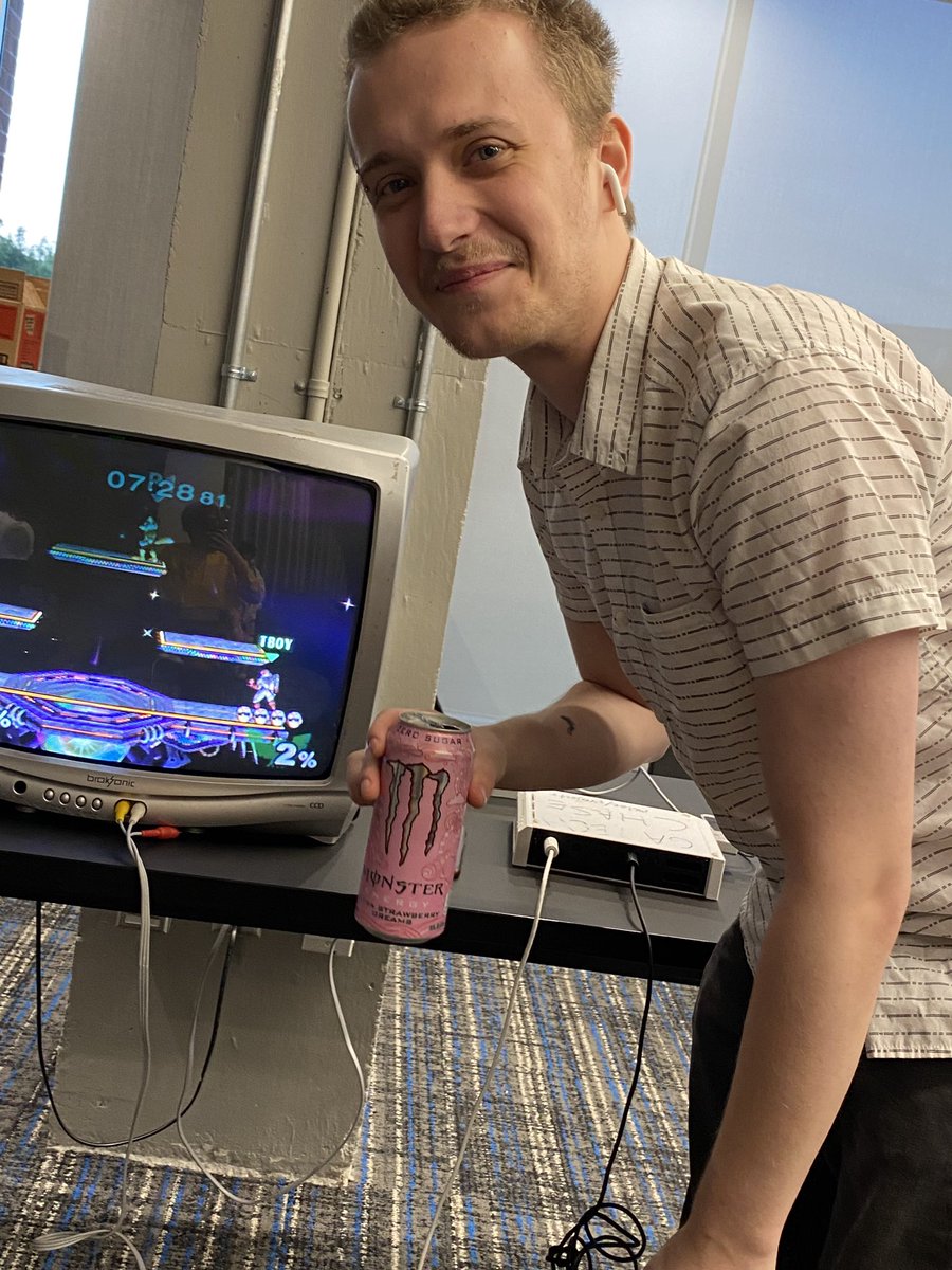 baggington tweet media