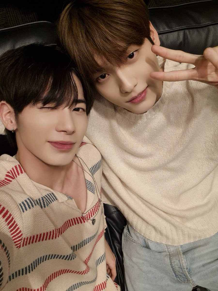 taennityun's tweet photo. TAEBIN SSLCA 😭😢💔😭😢😢😢😢😢😢😢🥺🥺💔💔😢😔🙁☹️😕😣😕 https://t.co/a7YqGn3rhq