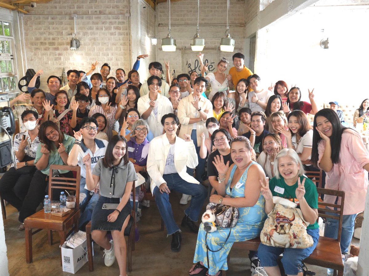 vasin2889's tweet photo. ปิดโปรเจค “ทรงจำในอักษร” อย่างเป็นทางการนะครับ ฟีดแบคดีทั้งออนแอร์และงานfan meet งานเล็กๆจากบริษัทเล็กๆของพวกเรา Studio Say Yes  ขอบคุณผู้มีส่วนร่วมทุกคนมากๆครับ❤️❤️
หลังจากนี้พวกเราจะ move on ไปโปรเจคต่อไปกันเลยนะ😀😀
#ทรงจำในอักษร
#StudioSayYes https://t.co/APxT8K2qDP