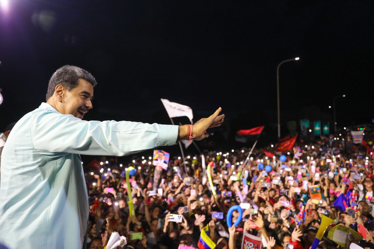 Nicolás Maduro tweet media