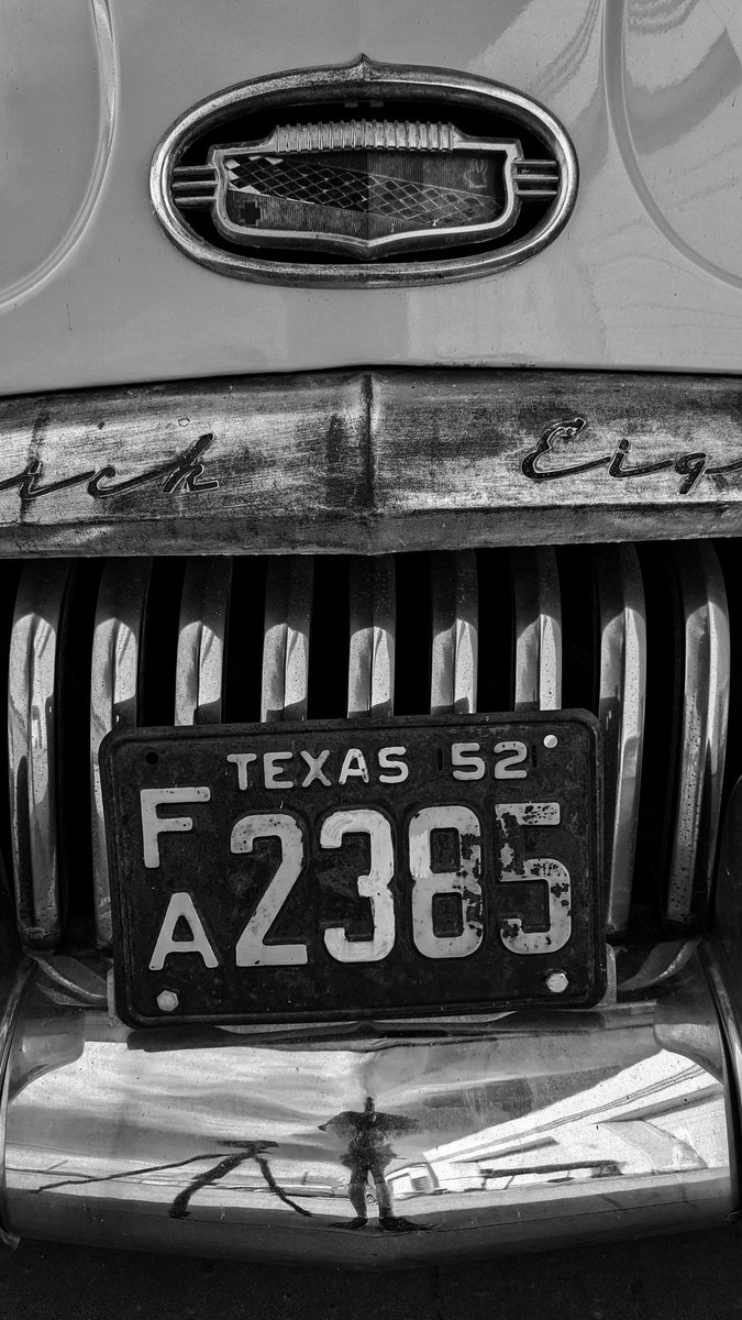 kevincampphoto's tweet image. Vintage in West Texas #oldcar #rustinpeace #texas #patina #pixel6