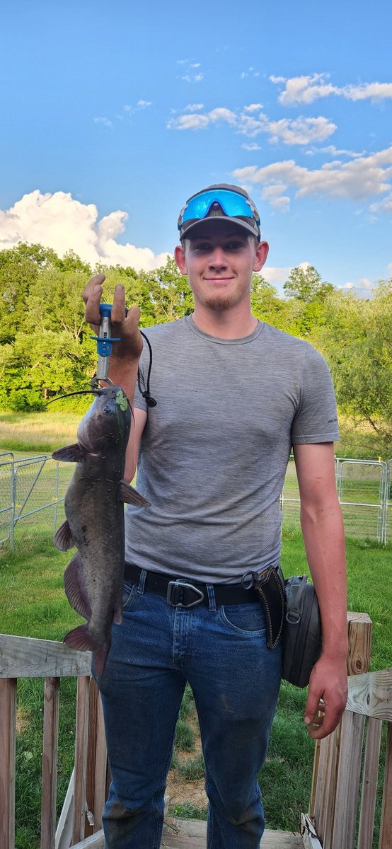 Jamie Geese (@halophotography) on Twitter photo <a href="/Dawson_Geese26/">Dawson Geese</a> is having a great week! This 16 year old pitched 90mph for the first time on radar, today, and he did it at a showcase in front of coaches and scouts nonetheless! Congrats Dawson! But your catfish is still smaller than mine! <a href="/Dawson_Geese26/">Dawson Geese</a> is having a great week! This 16 year old pitched 90mph for the first time on radar, today, and he did it at a showcase in front of coaches and scouts nonetheless! Congrats Dawson! But your catfish is still smaller than mine!