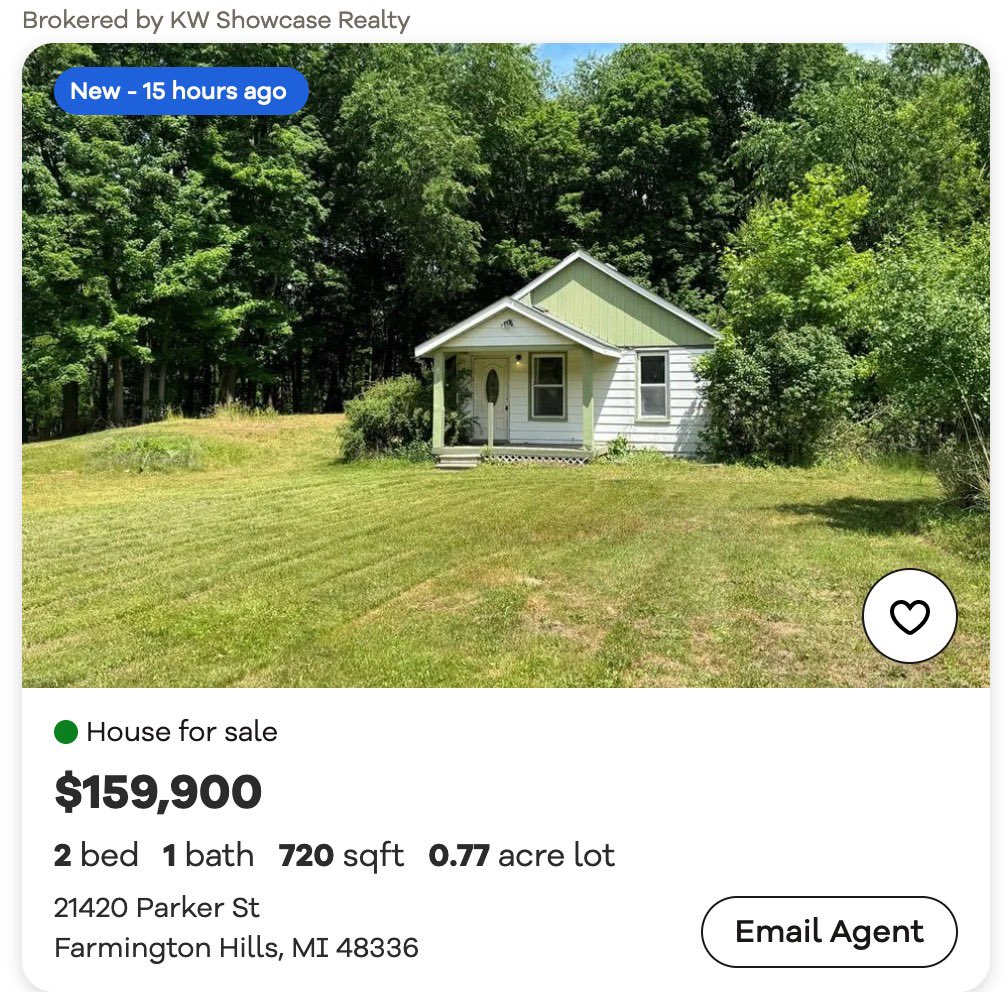 pryanross's tweet photo. someone give me 160k asap i need this house. 
i’ll even compromise. 140k i can get the last 20k https://t.co/EQ8LPTd22F