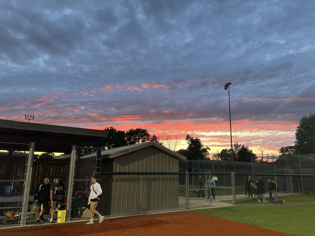 TJ Softball tweet media