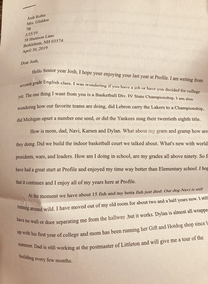 DakidoneRobie's tweet image. Today we received a letter from Josh’s 7th grade English teacher. 5 years ago, she tasked the class with writing to their future graduating self. Josh asked his future self for 1 thing….a D4 basketball championship!  Dreams are just dreams until u make them reality!  U did it.