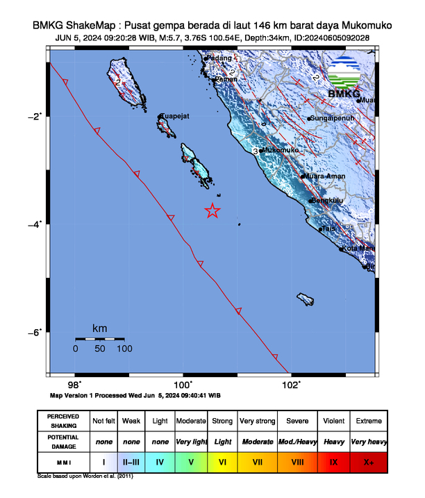 infoBMKG's tweet photo. #Gempa (UPDATE) Mag:5.7, 05-Jun-24 09:20:28 WIB, Lok:3.76 LS, 100.54 BT (Pusat gempa berada di laut 146 km barat daya Mukomuko), Kedlmn:34 Km Dirasakan (MMI) III Argamakmur, II - III Kerinci, II - III Sungai Penuh, III - IV Mukomuko #BMKG https://t.co/H19OG4ZVxb