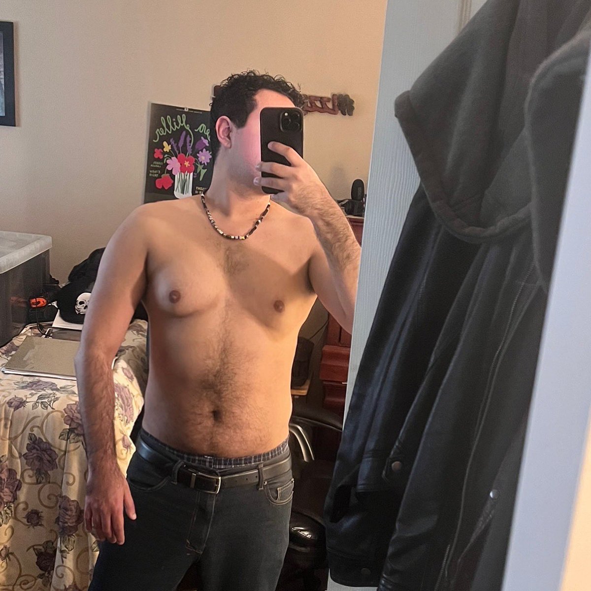 _izzyinsane's tweet photo. Summer is coming and my body knows it. ☀️ 🌈 #NeverGiveUp  #summer #body #gay https://t.co/U7j5qQtwPP