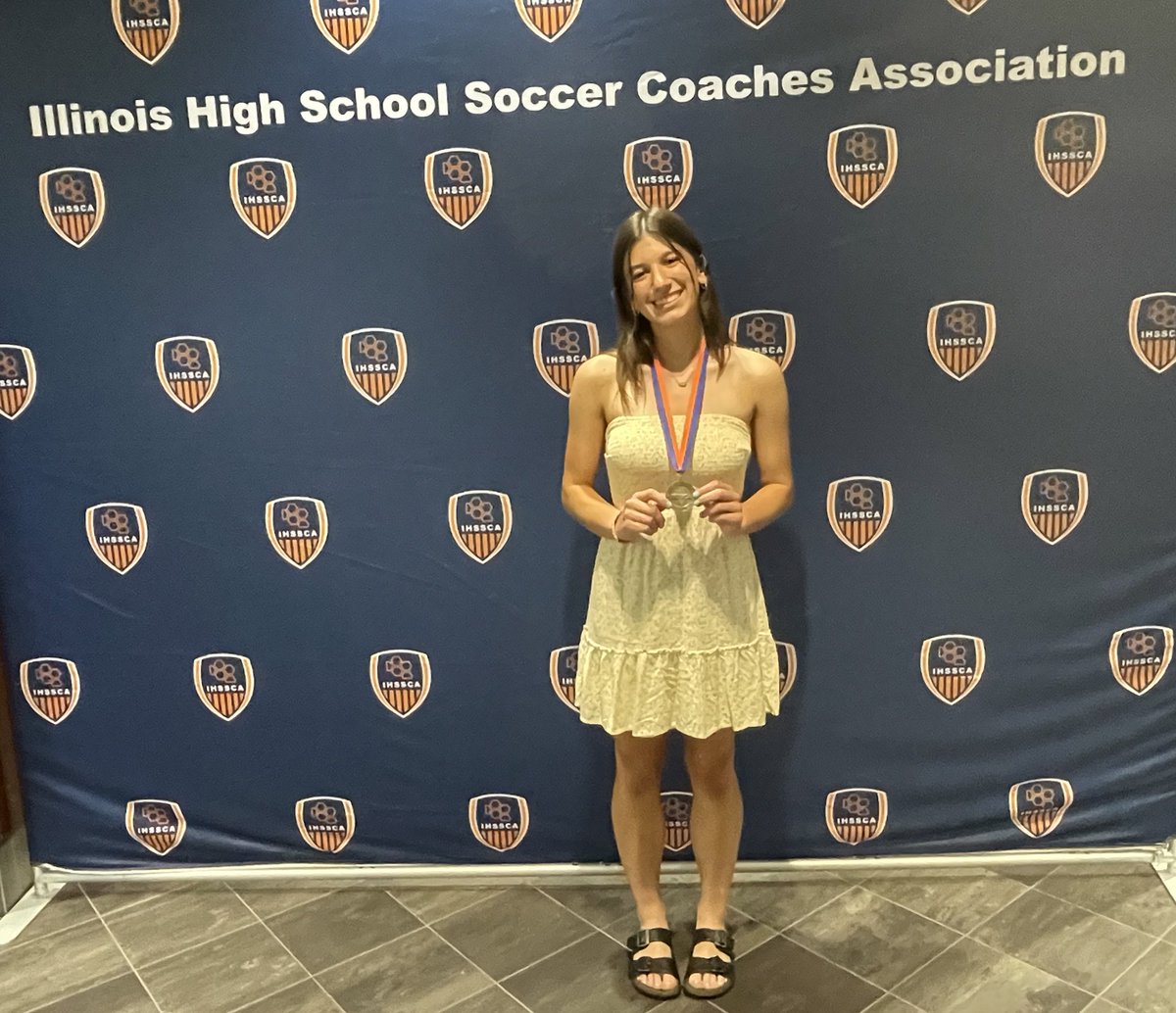 teaganc55's tweet photo. All-Sectional Awards🧡🖤 
@ava_gator_ @Grace_Durante https://t.co/HBzd8VC2cr