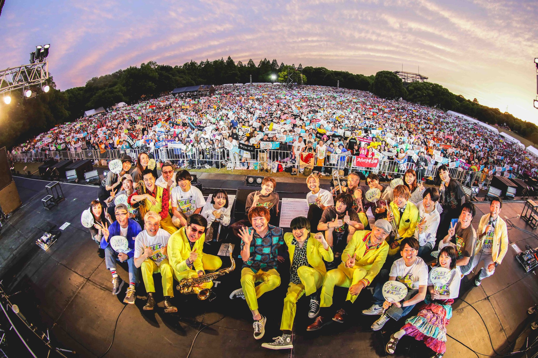CHIHARU コンサートツアー 1982 写真集 松山千春LIVE『Big Summer Scene '82 大いなる愛よ夢よ』（2