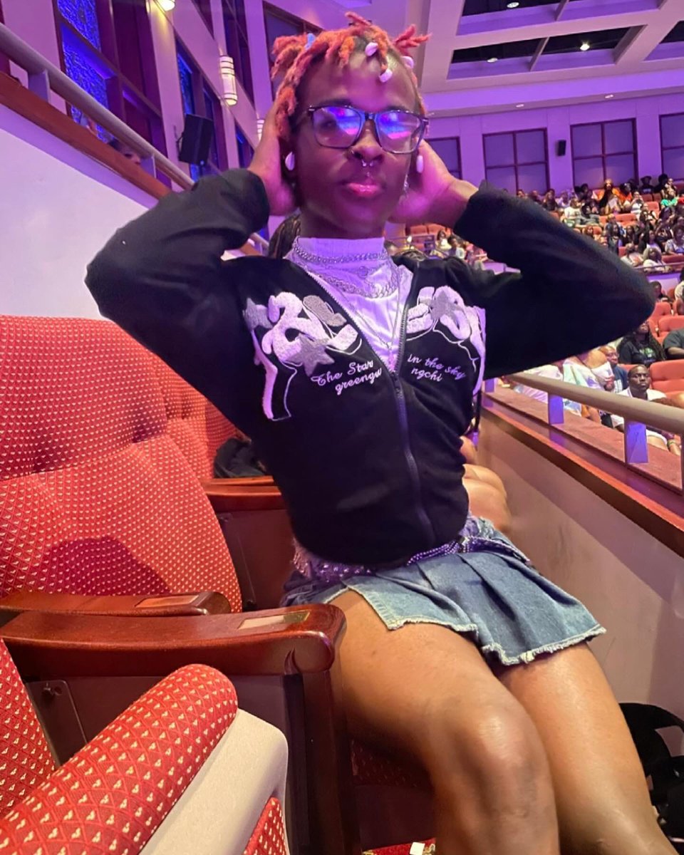 Divin3Eth3r's tweet photo. I MEANN…. ohhh ok🤷🏾‍♂️ https://t.co/ZwDdTLp5lI