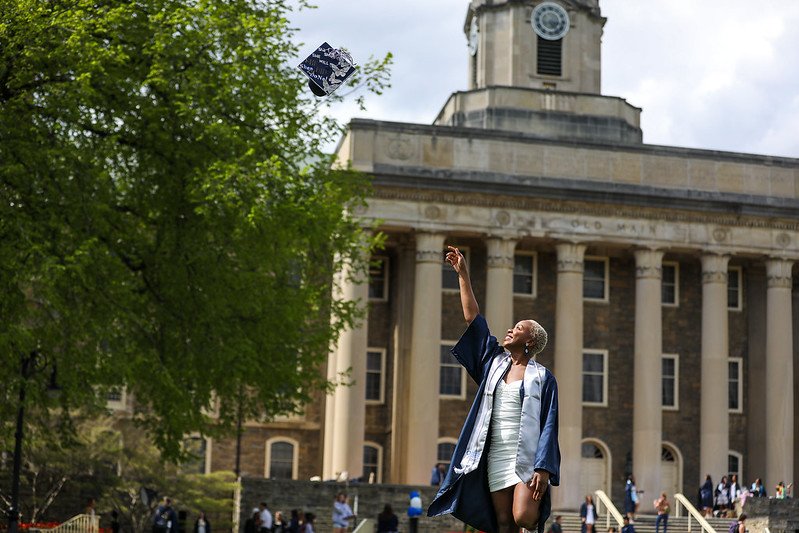 Nia L. Smith tweet media