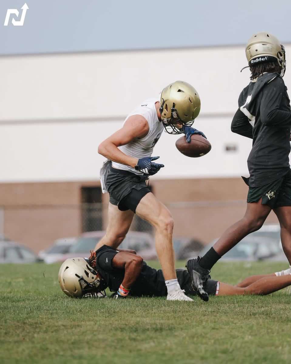 Dead body 🙆‍♂️🙆‍♂️🙆‍♂️

<a href="/NAHSJacketFB/">NA Football</a> <a href="/PrepRedzoneSC/">Prep Redzone South Carolina</a> <a href="/HighSchoolBlitz/">High School Blitz</a> <a href="/CoachColder/">Cory Colder</a> <a href="/Coach_Doolittle/">Mitch Doolittle</a> <a href="/CoachAJG/">AJ Gallagher</a> <a href="/ShaedonMeadors/">Coach Meadors</a> <a href="/RickyTurner19/">Ricky Turner</a>