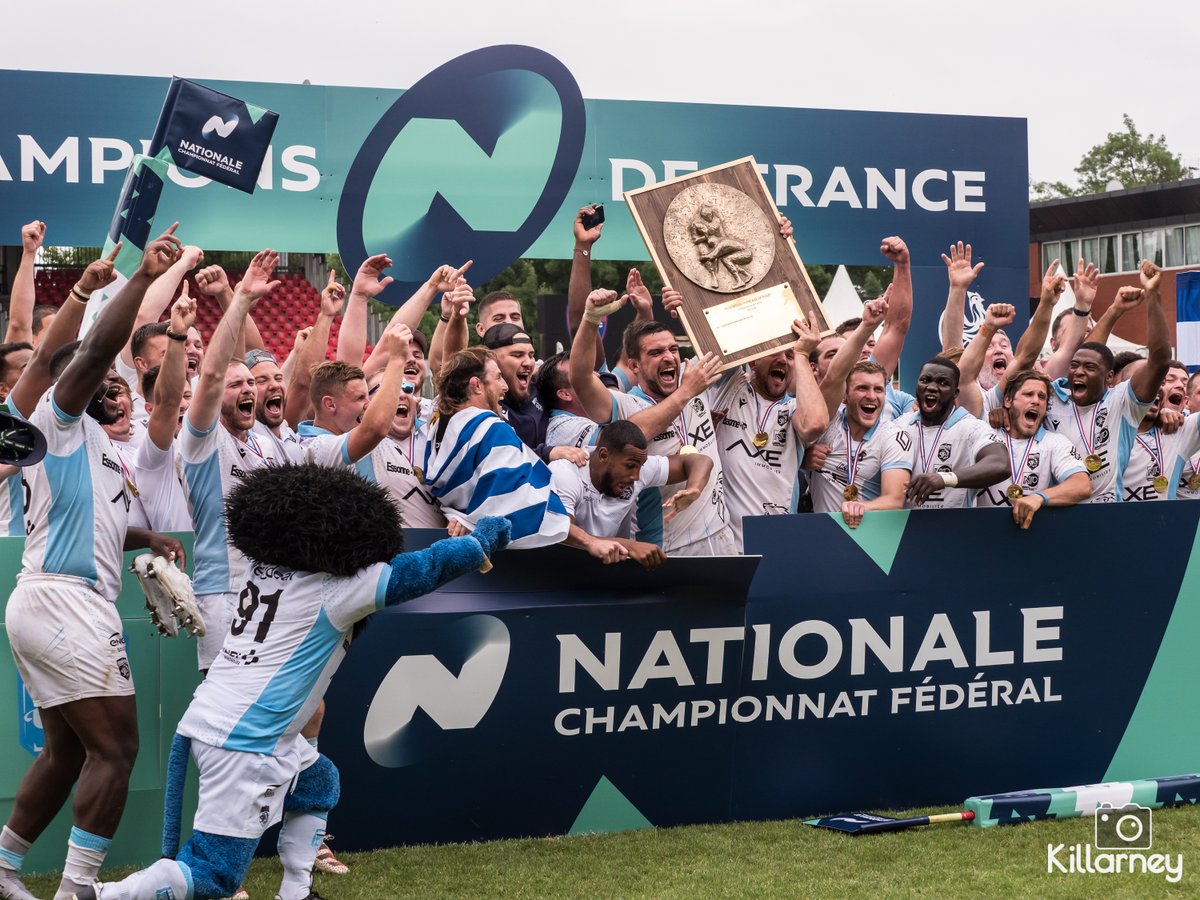 RCME91's tweet photo. Hier, le 4 juin, marquait le deuxième anniversaire du sacre du Rugby Club Massy Essonne en tant que champion de France de Nationale 2022 🎉

Une date inoubliable dans l’histoire du club🔥

ALLEZ MASSY ! 🔵⚫️
#RêverFort #MadeInMassy https://t.co/NqbCCP2qjt