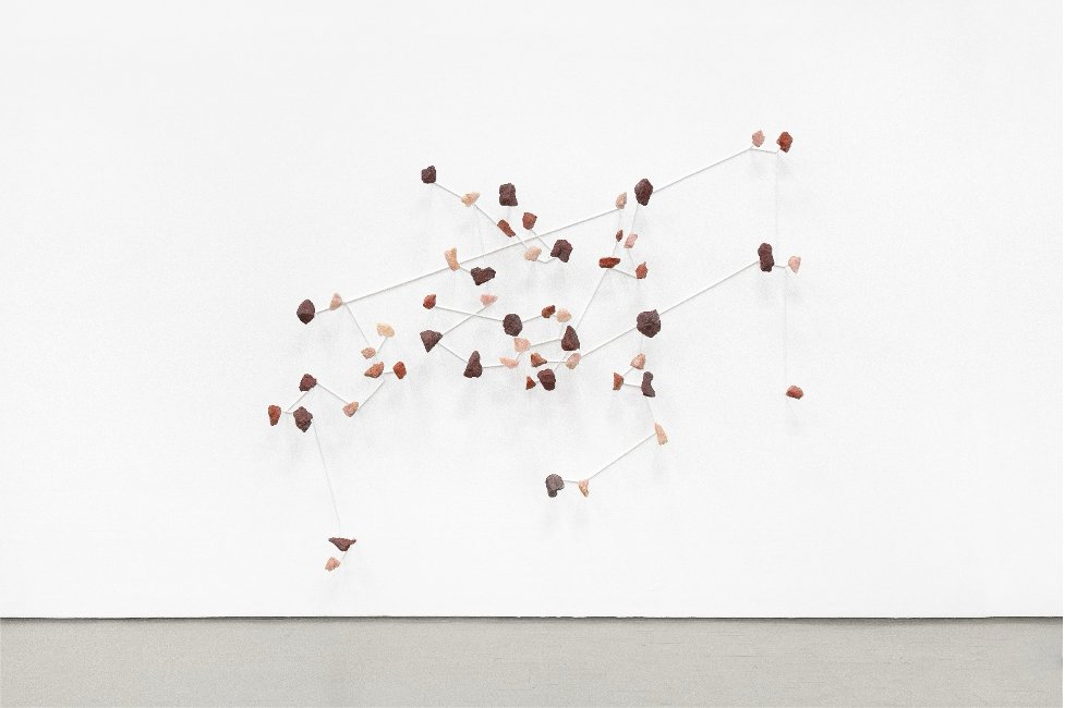 Transmissions of knowledge and memory are essential in preserving indigenous narratives, traditions, and languages in the face of colonial erasure and democratic disregard of indigenous cultures in this country.

#IndigenousKnowledges

bit.ly/indegenous-kno…