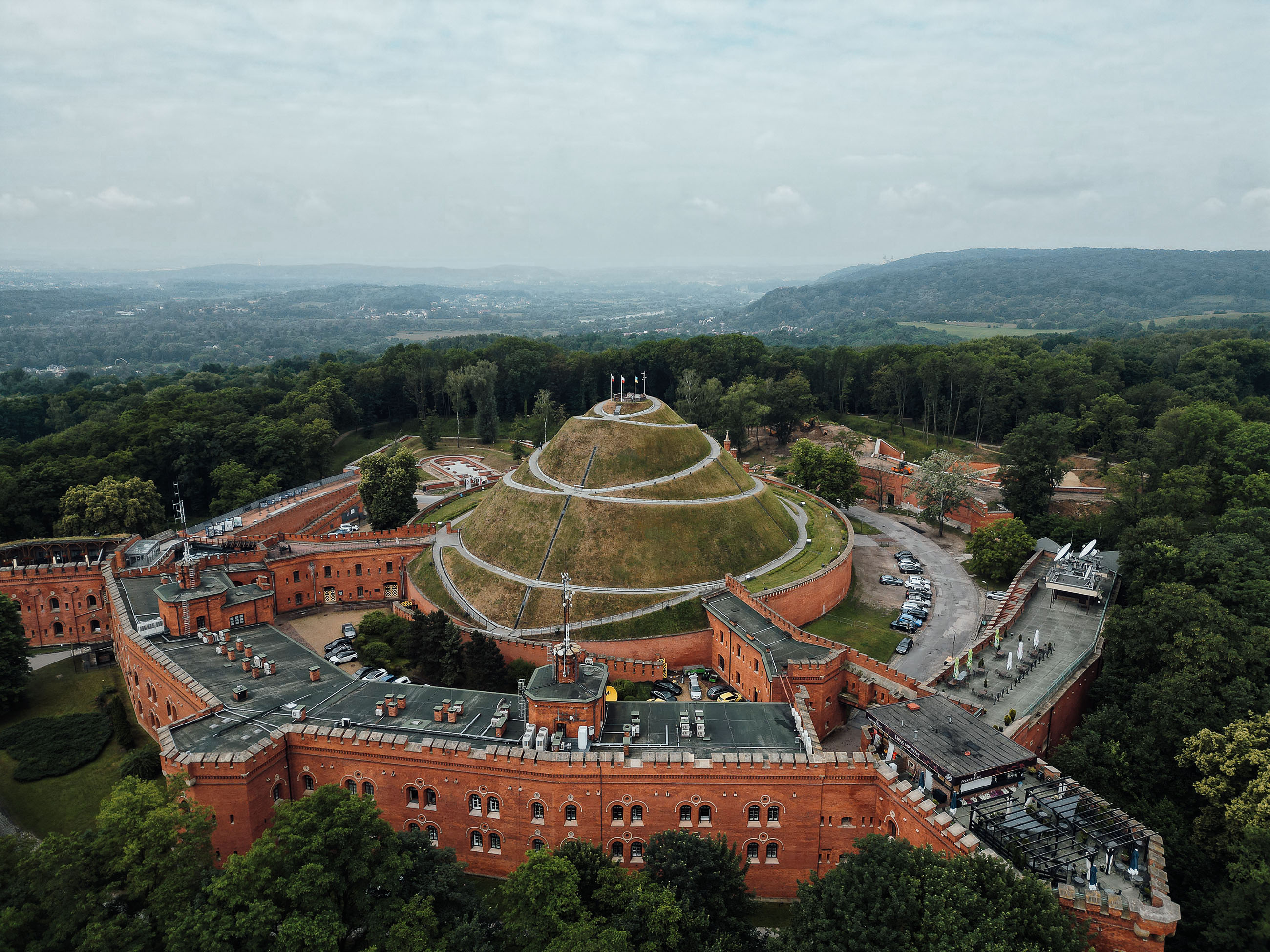 GPS3hiKW4AAYlsK?format=jpg&name=4096x4096