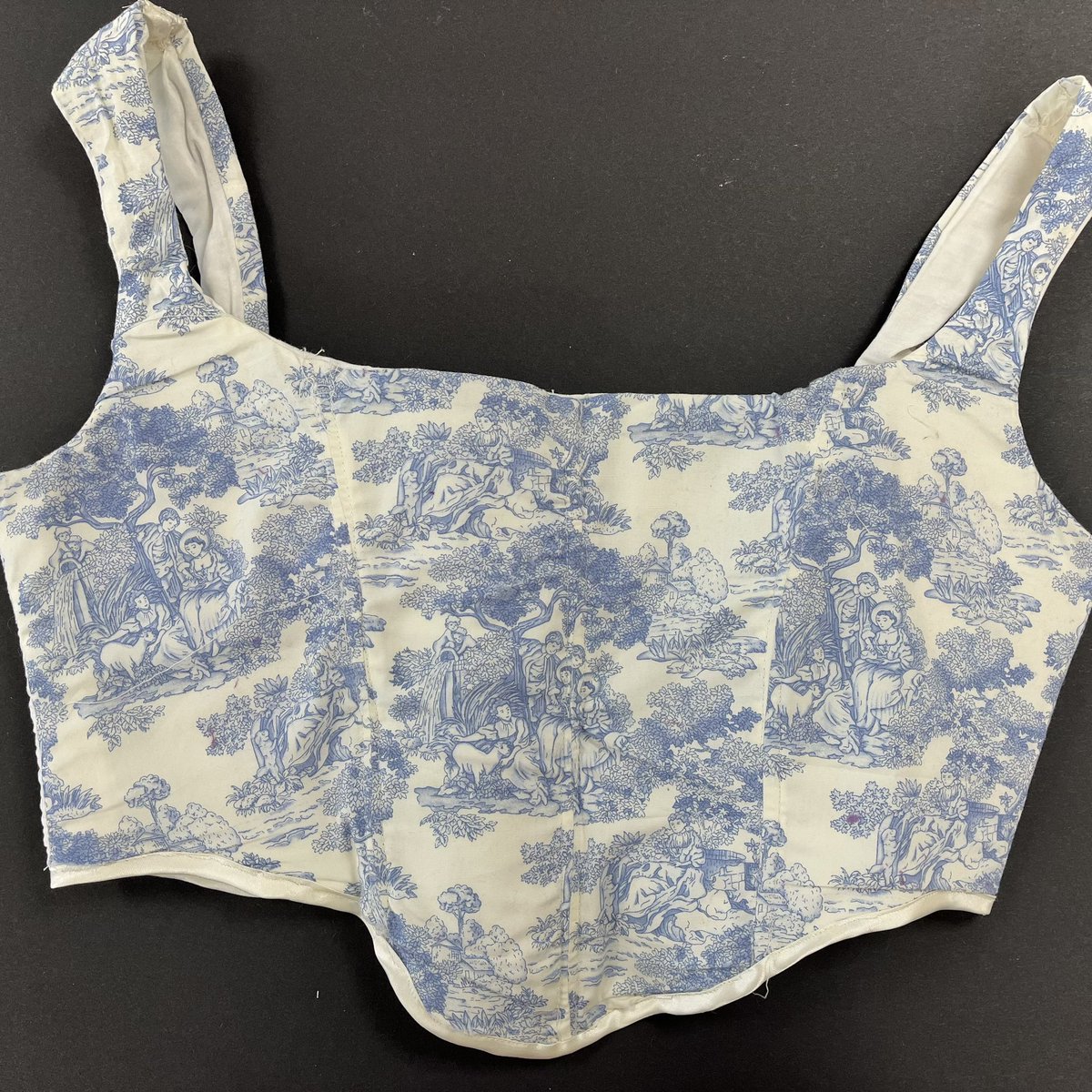 PipersArts's tweet image. Incredible work by Year 9 student Gabby over the half term. She made this beautiful corset independently and brought it in to show us! #PipersYear9 #PipersSenior