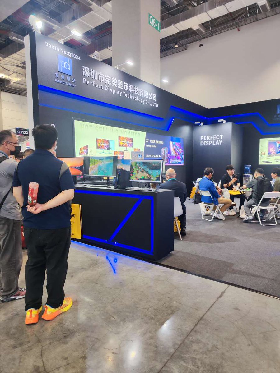 Perfect Display tweet media