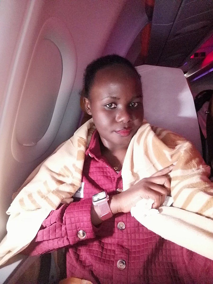 NamukoseCynthia's tweet photo. My WCW ❤️ LUVURS 🫶 😌 🌝🌝 https://t.co/GQsiN2TZxq