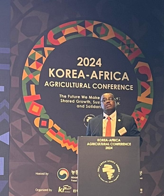 FAO in Africa (@faoafrica) on Twitter photo 📷 The <a href="/FAOAfricaADG/">FAOAfricaADG</a> Abebe Haile-Gabriel at the 2024 Korea-Africa Agricultural Conference, highlighting FAO’s #4Betters and the opportunity of agrifood systems transformation in Africa. 📷 The <a href="/FAOAfricaADG/">FAOAfricaADG</a> Abebe Haile-Gabriel at the 2024 Korea-Africa Agricultural Conference, highlighting FAO’s #4Betters and the opportunity of agrifood systems transformation in Africa.