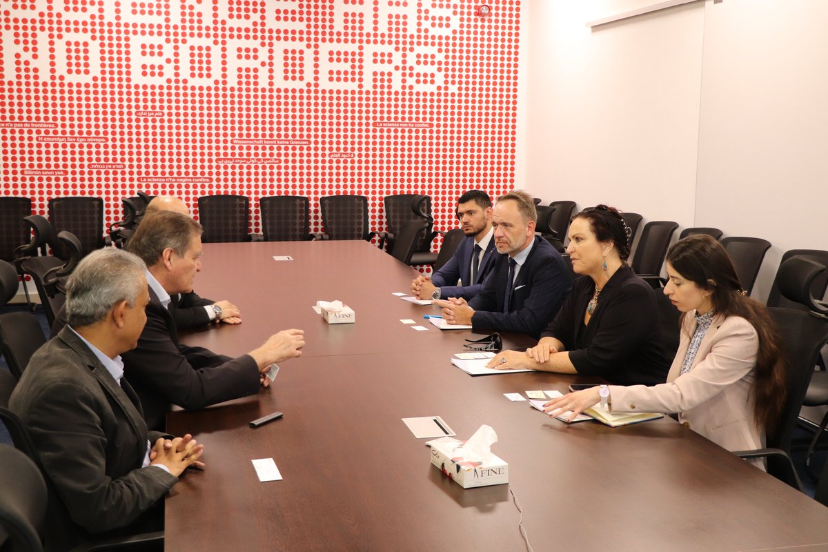 A great pleasure for the Austrian Ambassador Dr. Marieke Zimburg and the Austrian Embassy’s delegation to visit the highly impressive SESAME  project and to meet with H.E Dr. Khaled Toukan, Director of SESAME and Chairman of the Jordan Atomic Energy Commission.