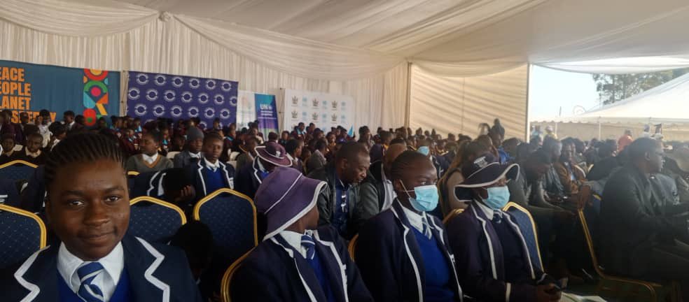 AyiccZim's tweet photo. Happy World Environment Day 🌳🌍

This years theme “Land restoration, desertification and drought resilience" and the slogan is"Our land,Our future.We are #Generation Restoration".The guest of honour is the Environment Patron, First lady Amai Dr. Auxilia 
#WorldEnvironmentDay‌ https://t.co/e6E3Vc01AJ
