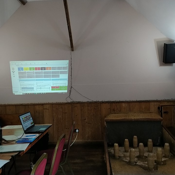 CathsoftwareNMR's tweet photo. Today I'm running a @uahelpdeskuk workshop in Sussex. Closely followed by a game of skittles 🤭
@NMRgroup #herdmanagementsoftware #teamdairy https://t.co/9GhCxYhFAP