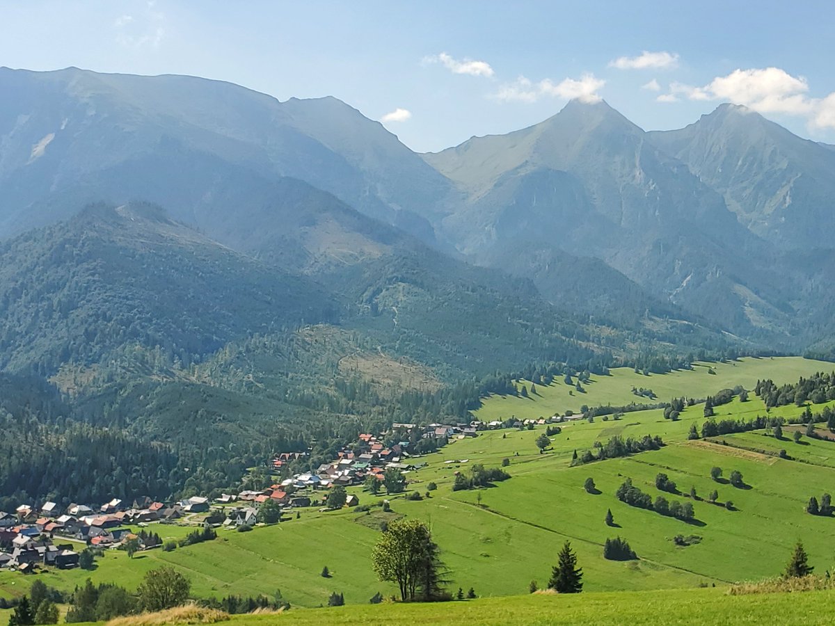 Tobias Kuemmerle (@tobiaskuemmerle) on Twitter photo Vastly different social-ecologies produce similar forest structure across European Mountain ranges! New paper out by <a href="/AnaStritih/">Ana Stritih</a> in Landscape Ecology --> doi.org/10.1007/s10980… <a href="/HumboldtUni/">Humboldt-Universität zu Berlin</a> <a href="/RupertSeidl/">Rupert Seidl</a> @corneliussenf Vastly different social-ecologies produce similar forest structure across European Mountain ranges! New paper out by <a href="/AnaStritih/">Ana Stritih</a> in Landscape Ecology --> doi.org/10.1007/s10980… <a href="/HumboldtUni/">Humboldt-Universität zu Berlin</a> <a href="/RupertSeidl/">Rupert Seidl</a> @corneliussenf