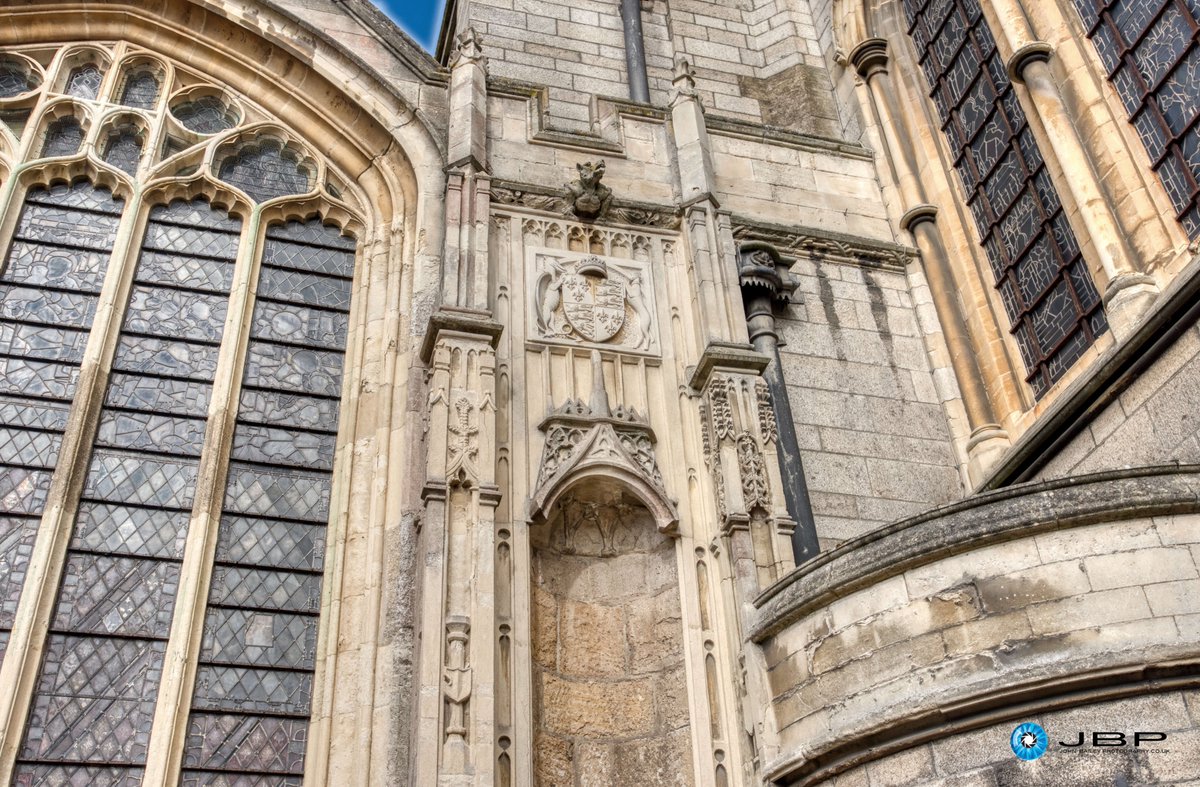 JBPhotos_UK's tweet image. #WindowsOnWednesday #WallsOnWednesday #Tracery #ChurchWindows #StoneCarving
