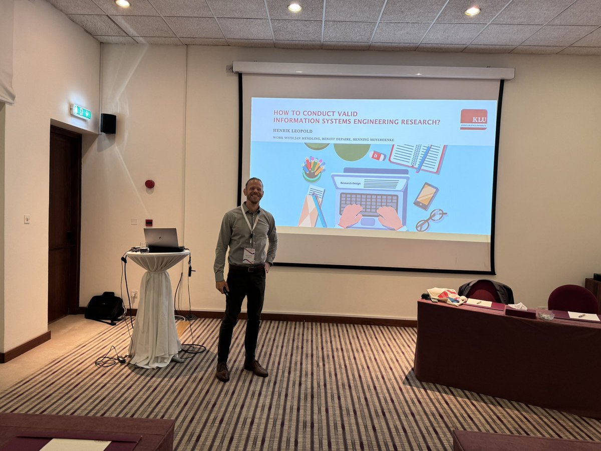 Adela del Río Ortega tweet media