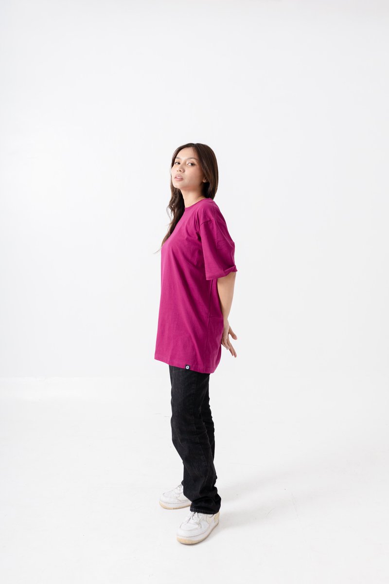 gilapolos's tweet image. CODE : #KAOSBASIC
Colour : Magenta
Material : Cotton Combed 30s
.
SIZE
S M L XL XXL
IDR 50.000
.
FOR ORDER wa.me/628985136507 shopee.co.id/gilapolos16