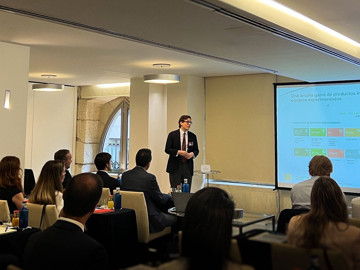 <a href="/aegonamuk/">Aegon Asset Management</a> 🗣 Sergio López de Uralde, Business Development Manager Iberia &amp; Latinoamérica de <a href="/GroupamaAM_ES/">Groupama AM España</a>, presenta "G Fund – Global Disruption".

El fondo busca identificar empresas disruptivas que crecen más rápidamente beneficiándose de megatendencias.

#EventosRankiaPro #RankiaPro