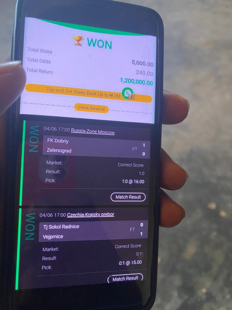 fixed24231's tweet image. B00000000m 👌
💥 Game won perfectly again
Here I Do Only Very Clean And Legitimatemaking money in Football is about having a strategy to win daily 
Congratulations to those who took a risk on the game, Your risk and fright turned to a success [💷 Next Fixed Has Confirmed.