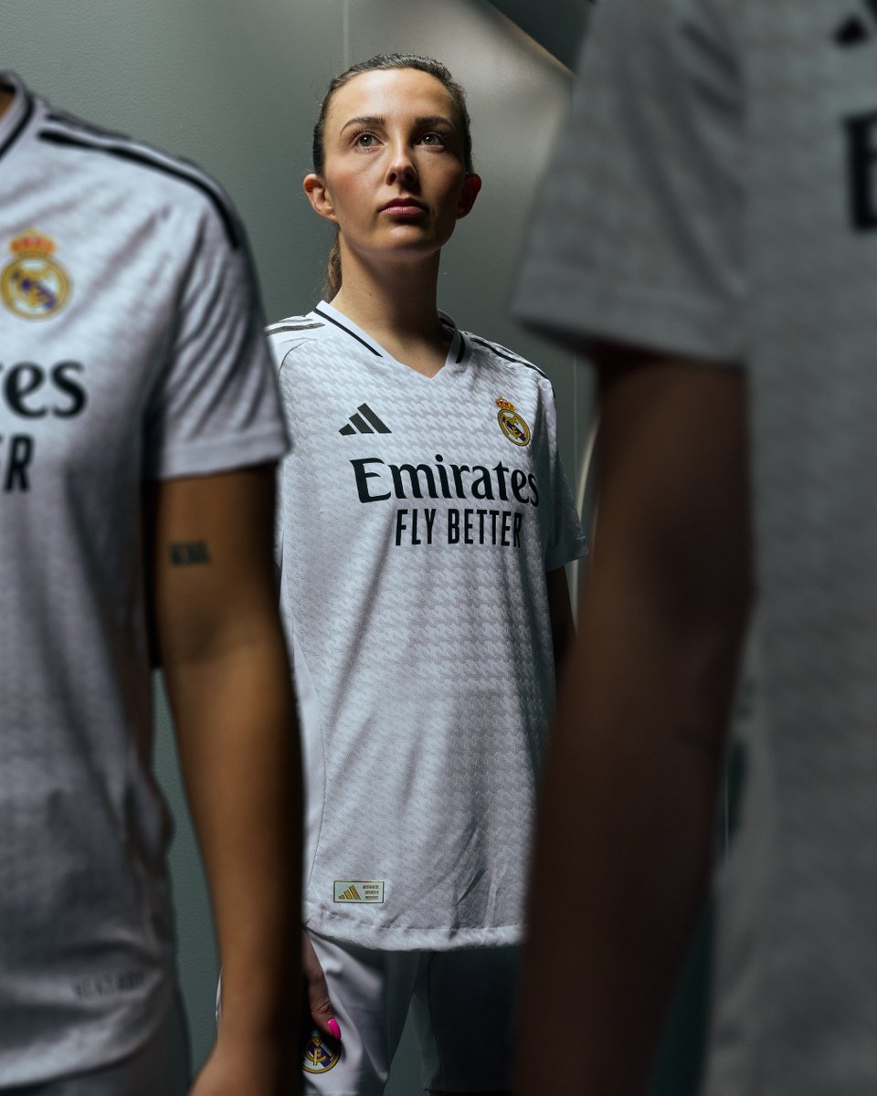 realmadridfem's tweet photo. 🆕👕😍
🤩 @itscarolineweir
🛒 https://t.co/Qf5J4WmzGw https://t.co/TlRxE8SeFV