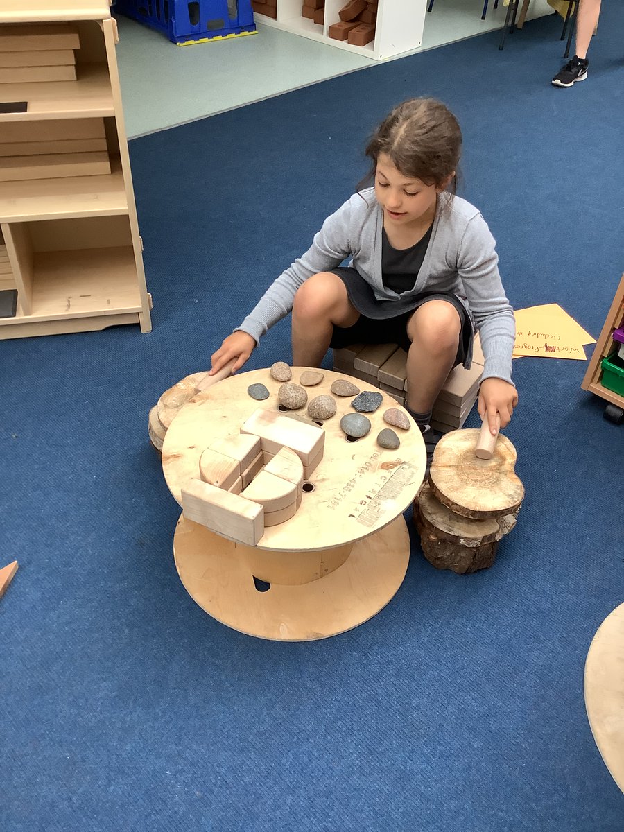 A super creative use of blocks and loose parts. We have a drum kit complete with seat and cymbals. Well done R!