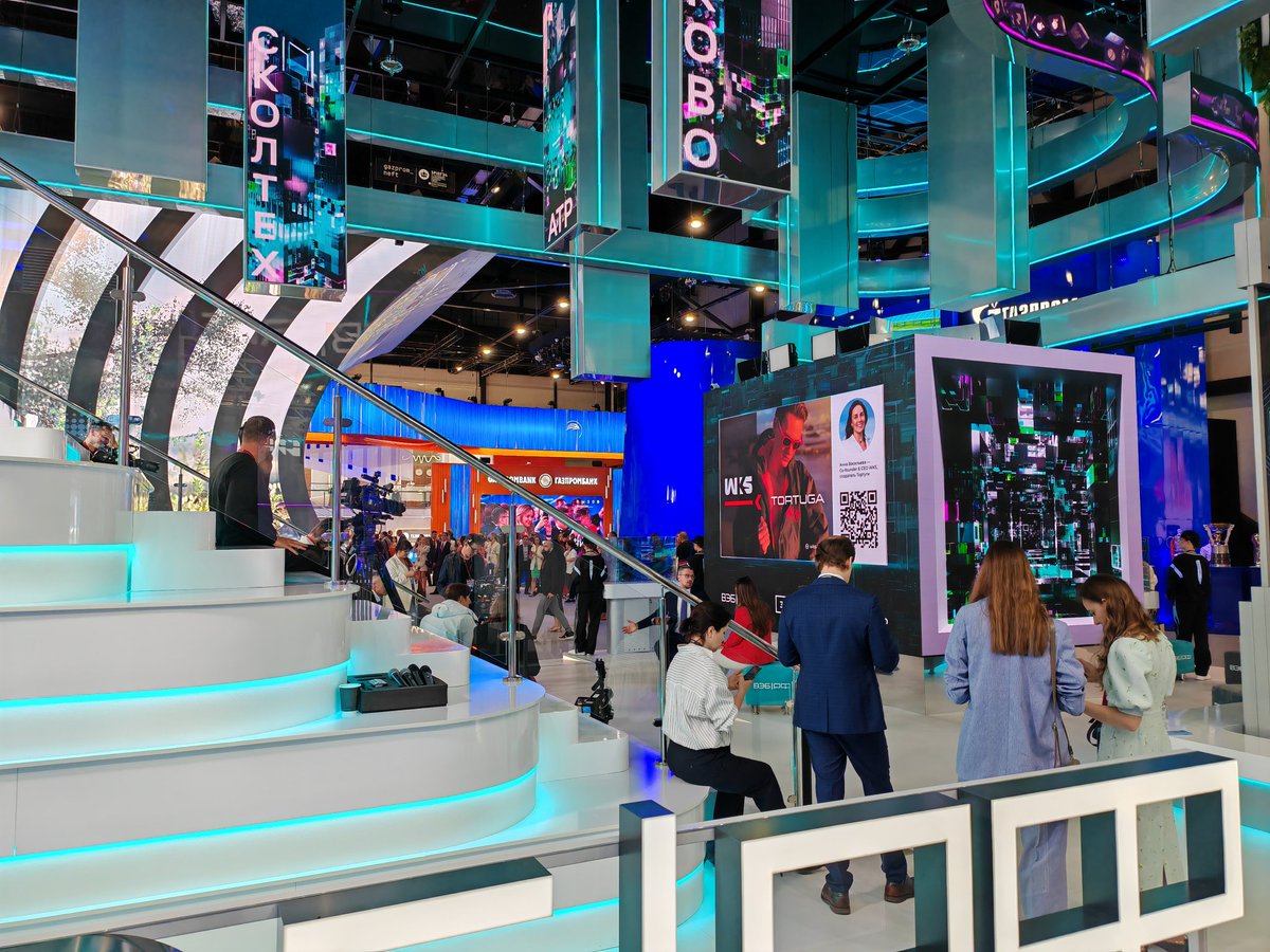 CCBLR_Office's tweet photo. CCBLR Chamber of Commerce focuses on small and medium businesses on the first day of the St. Petersburg Economic Forum. https://t.co/bObtO0PXfY