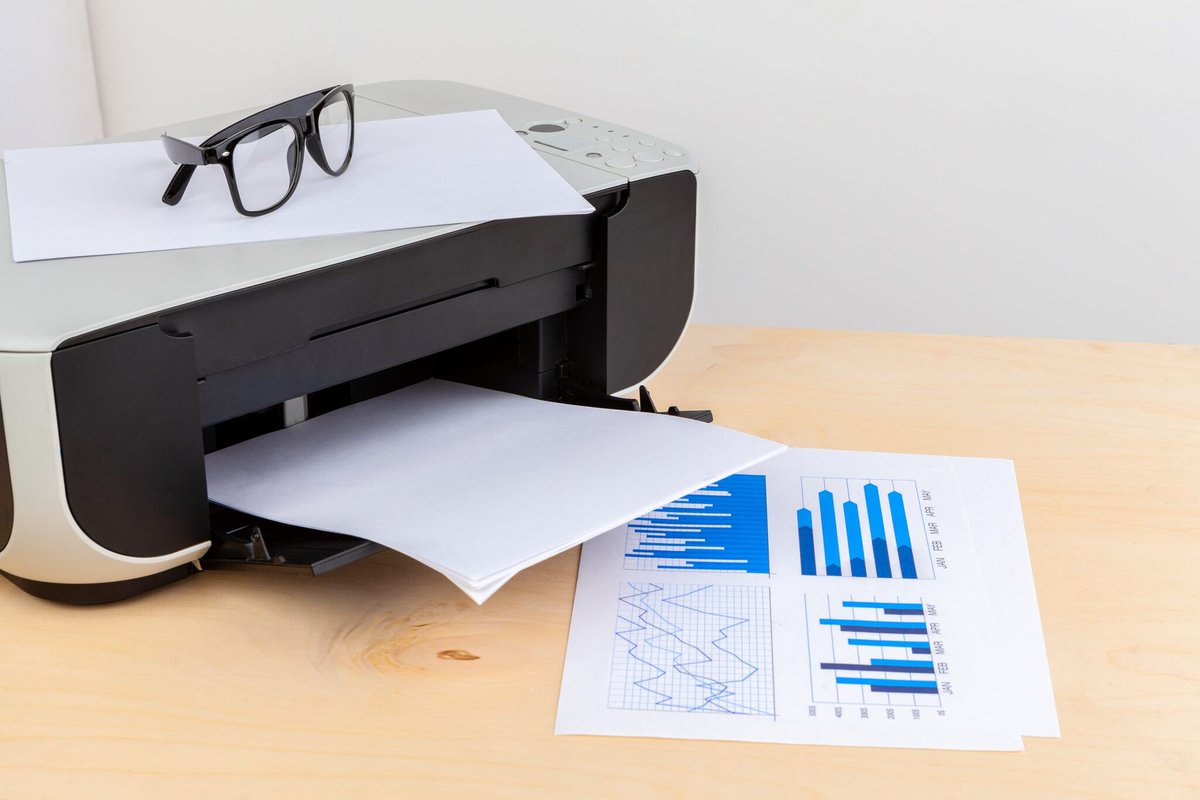 Read our latest article to find out why you should digitalise your print business.

onlineprintsolution.co.uk/why-you-should…