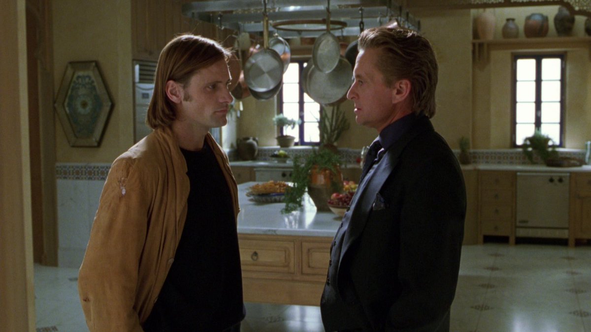 k50cullen's tweet photo. In 1998 and 26 Years Ago, #APerfectMurder debuted in theaters on this day RT and Like if you remember this movie. (#MichaelDouglas, @GwynethPaltrow, #ViggoMortensen, @David_Suchet, #SaritaChoudhury, #ConstanceTowers, #NorvellaNelson, #MichaelPMoran, #GerryBecker, #WillLyman, https://t.co/ABKsLVX7ds