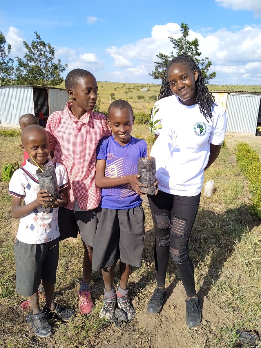 We should take a collective responsibility in Environmental restoration.

I urge all of us to take actions and activities towards promoting environmental conservation and restoration

#WorldEnvironmentDay‌ 
#TheGreenAllianceAfricaForYou