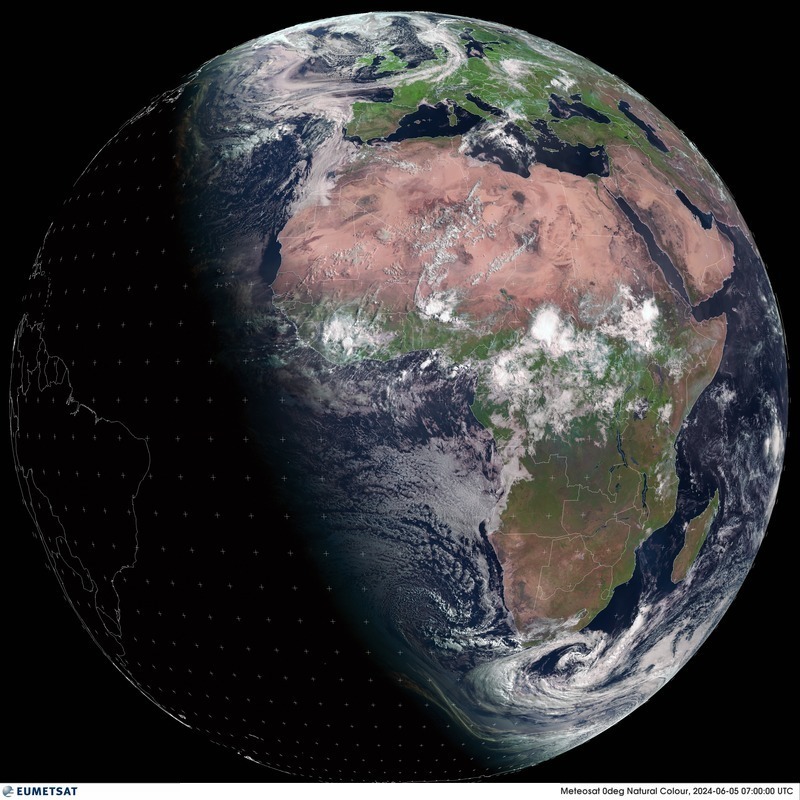 ESA_EO's tweet photo. No place like home! 

📸 Meteosat 0 degree image @eumetsat https://t.co/bUkEOrcVue